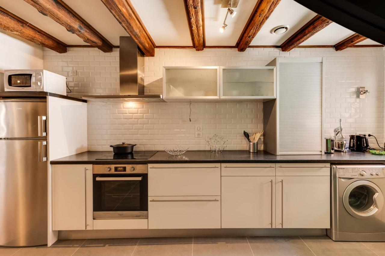 Le Balcon du Château - Appartement 75m2 en plein cœur de la Vielle Ville Annecy Extérieur photo