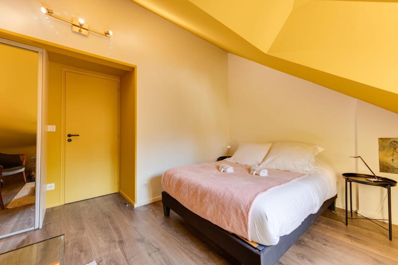 Le Balcon du Château - Appartement 75m2 en plein cœur de la Vielle Ville Annecy Extérieur photo