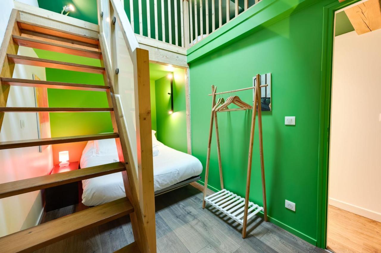 Le Balcon du Château - Appartement 75m2 en plein cœur de la Vielle Ville Annecy Extérieur photo