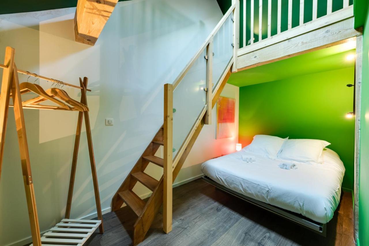 Le Balcon du Château - Appartement 75m2 en plein cœur de la Vielle Ville Annecy Extérieur photo